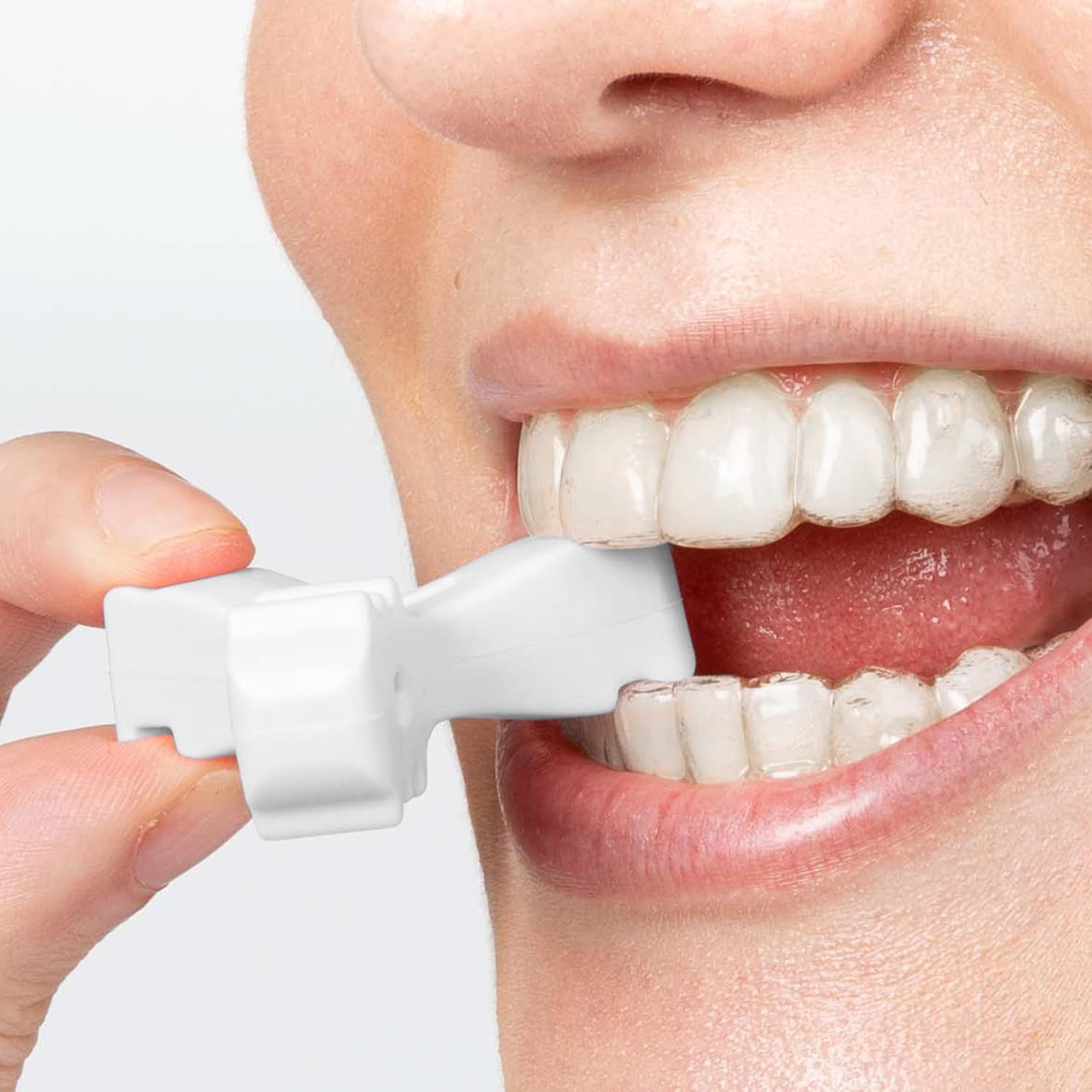 Munchies EPS Aligner and Retainer Tray Seaters, Aligner Chewies (Pack of 2) (Whi