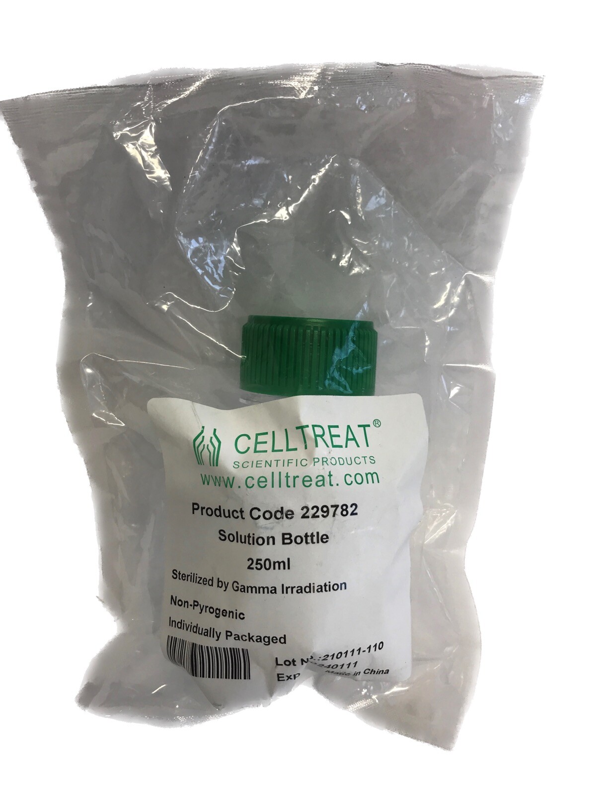 CELLTREAT 250mL Polystyrene Graduated Solution Bottle 229782