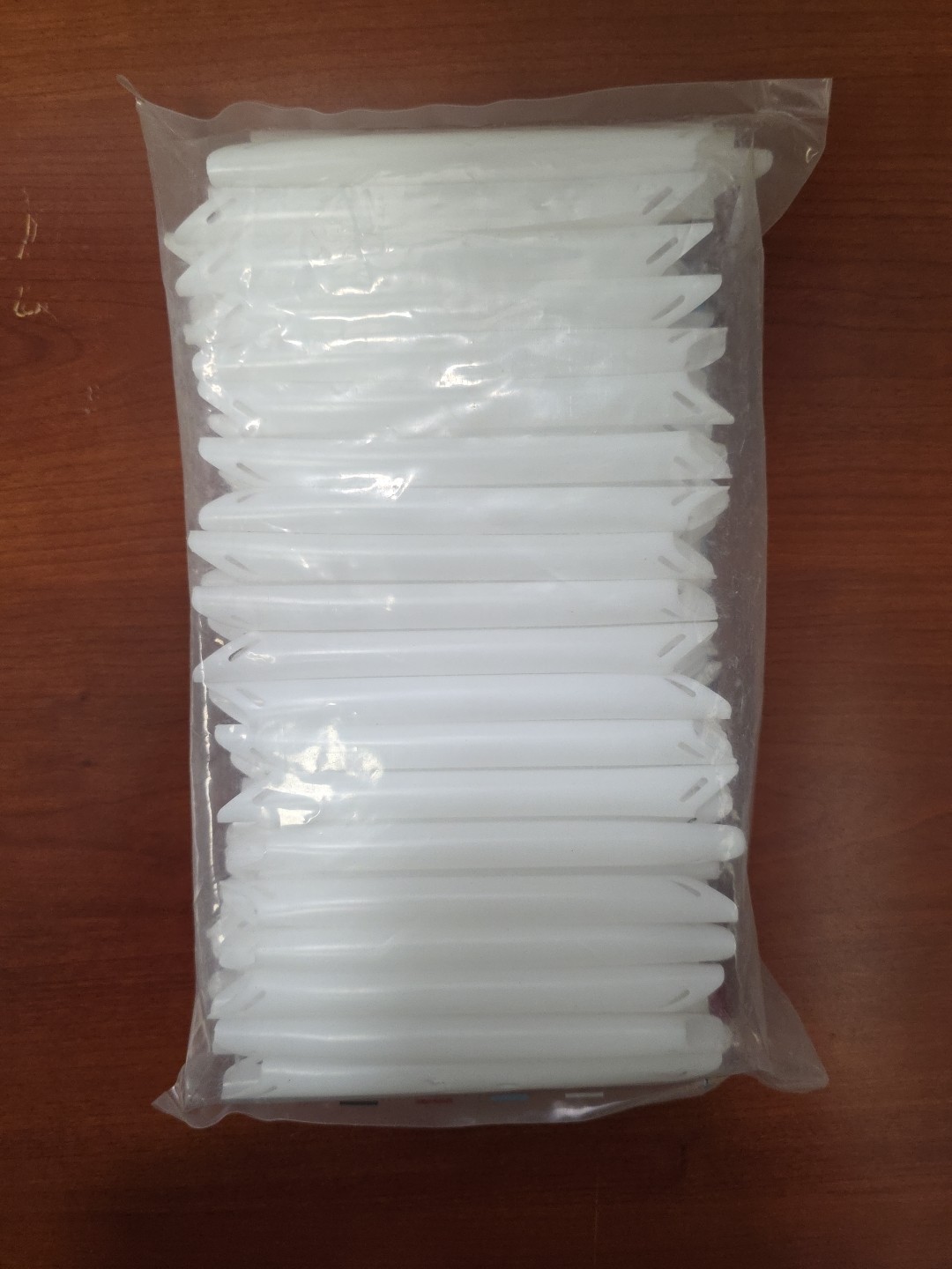 PLASDENT Sofvent Oral Evacuator/Dual-Vented Tip- #8038 – Color: WHITE