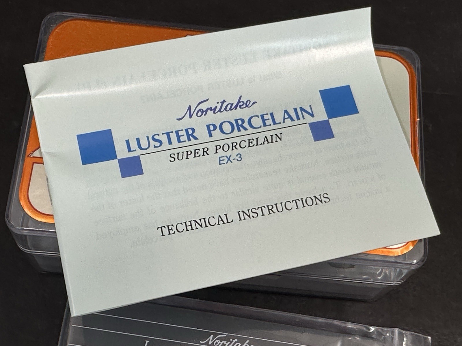 Noritake EX-3 Super Porcelain Powder Luster Metal Powder 7 Jar Case Set (2 open)