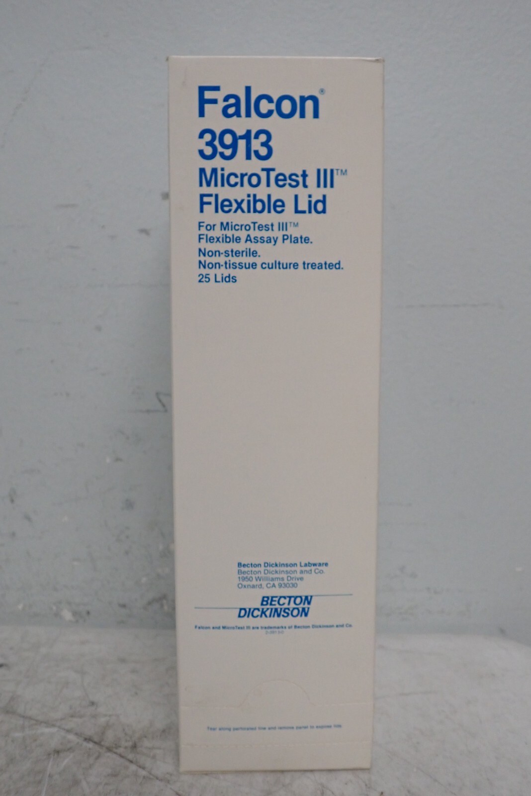 Becton Dickinson Falcon 3913 MicroTest III Flexible Lid