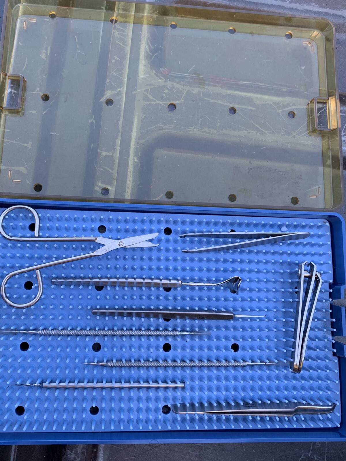 9 Pc. Medical or Dental Tools in box