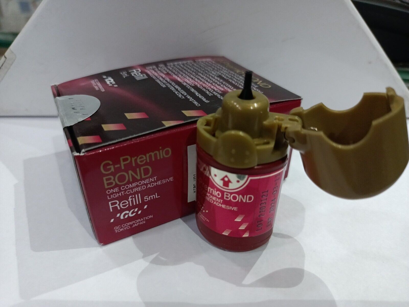 GC G-Premio Universal Bond 8th Generation Dental Bonding Agent 5ml (Free Ship)