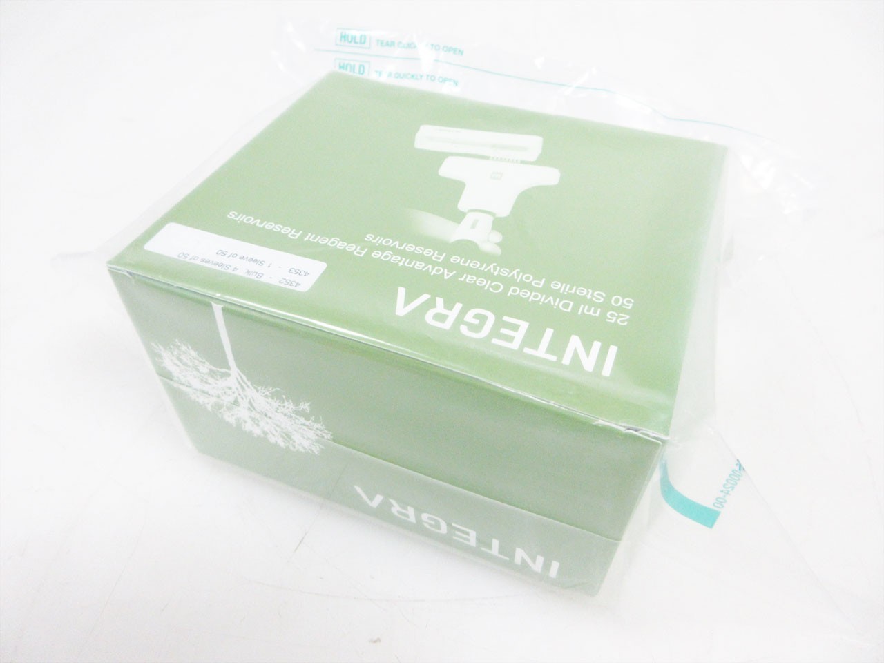 BOX INTEGRA 4353 SLEEVES OF 50 RESERVOIR 25 mL DIVIDED POLYSTYRENE