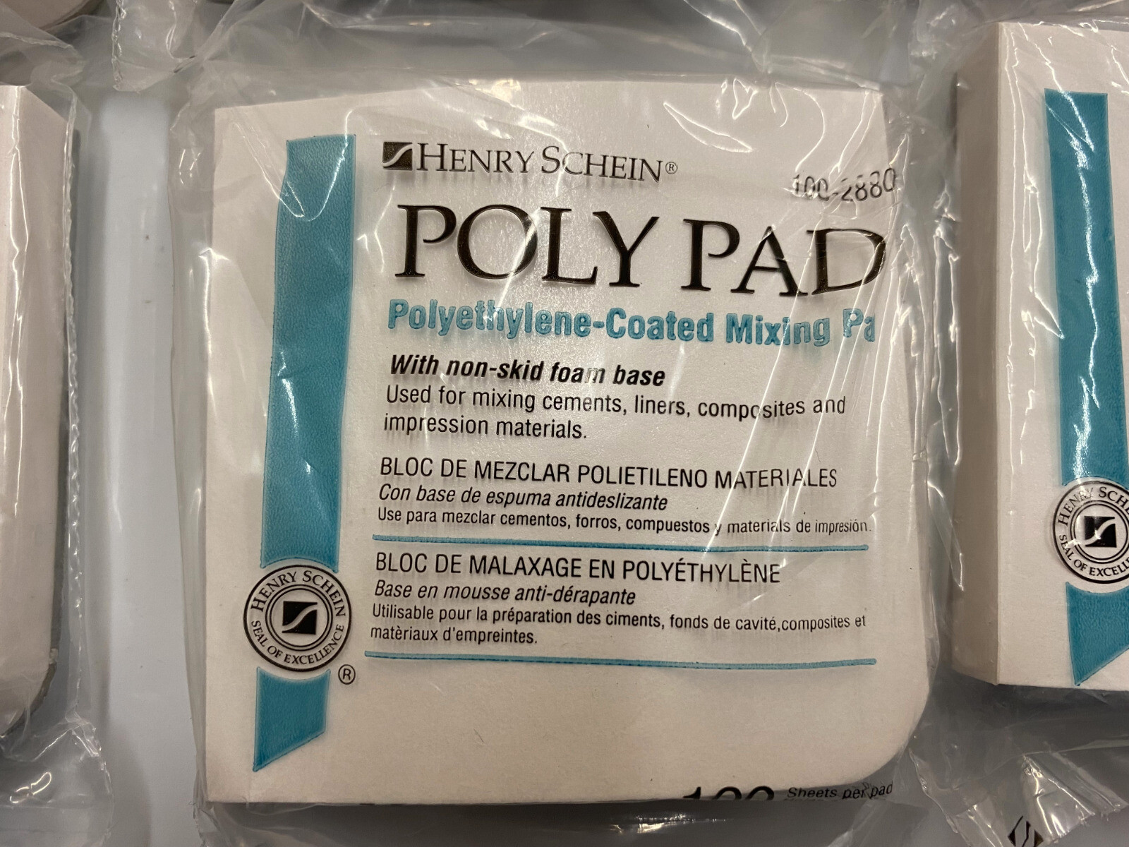 Lot (600/6Pads) Henry Schein 100-2880 Poly Pad 7.5cm X 7.5cm Mixing Pads