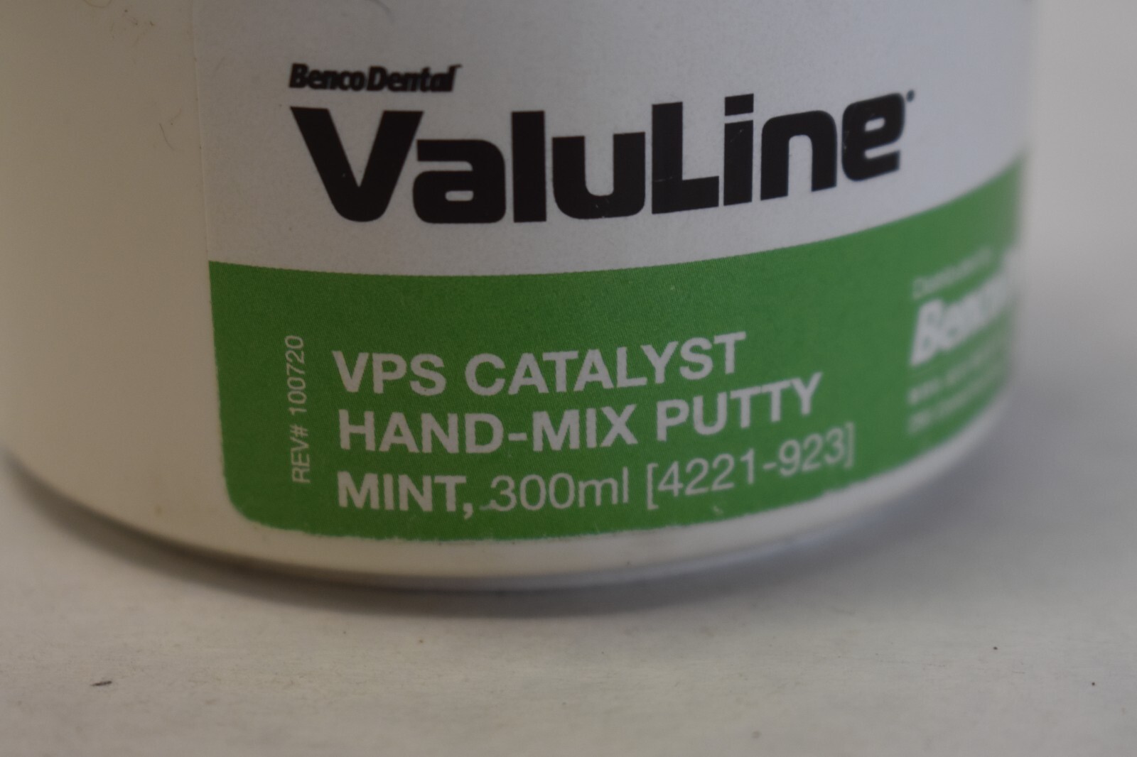 ValuLine VPS Catalyst Handmix Putty Mint 300ml 4221-923 Benco Dental Made in USA