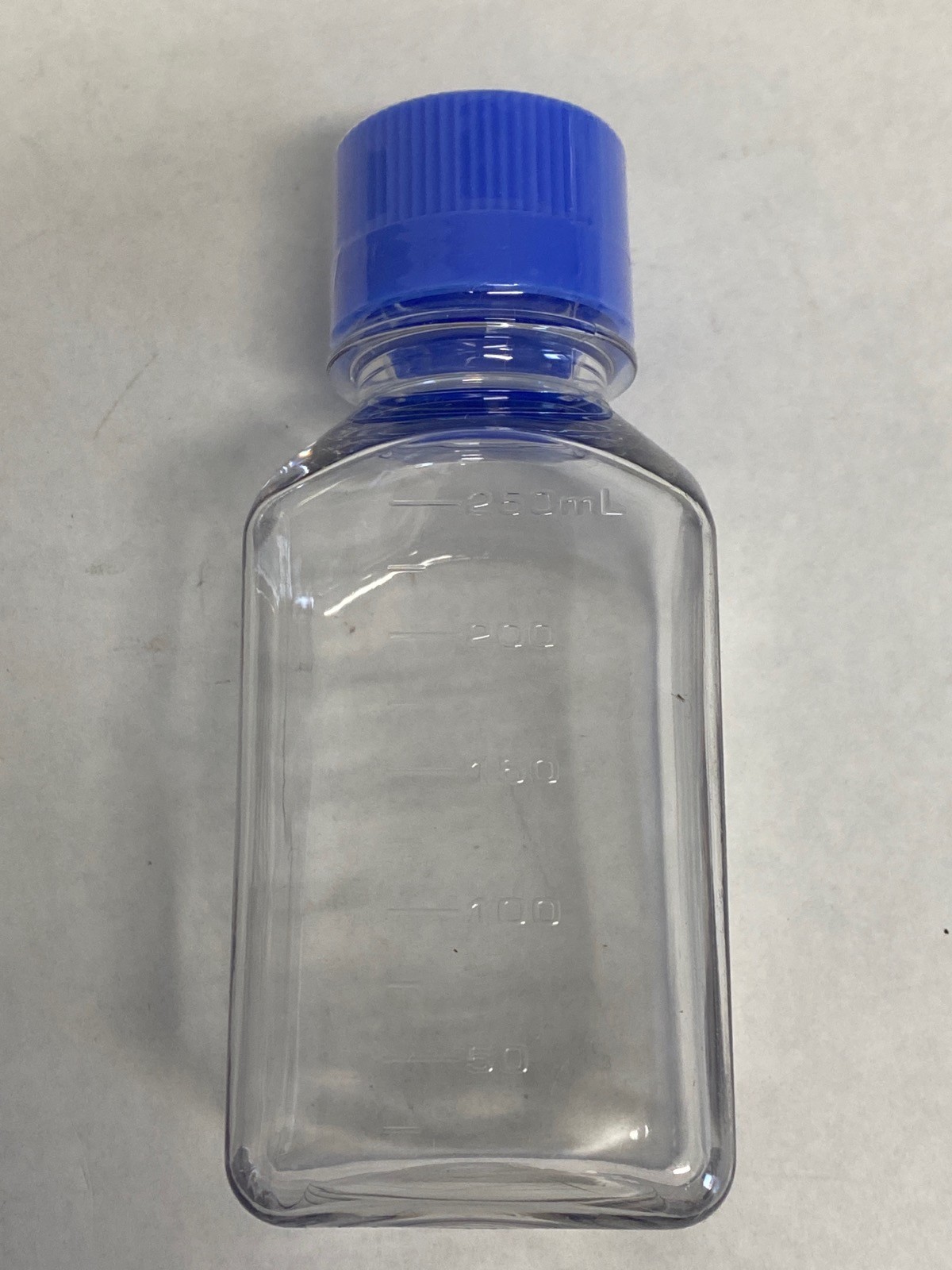 CELLTREAT 250mL Polystyrene Graduated Solution Bottle 229782