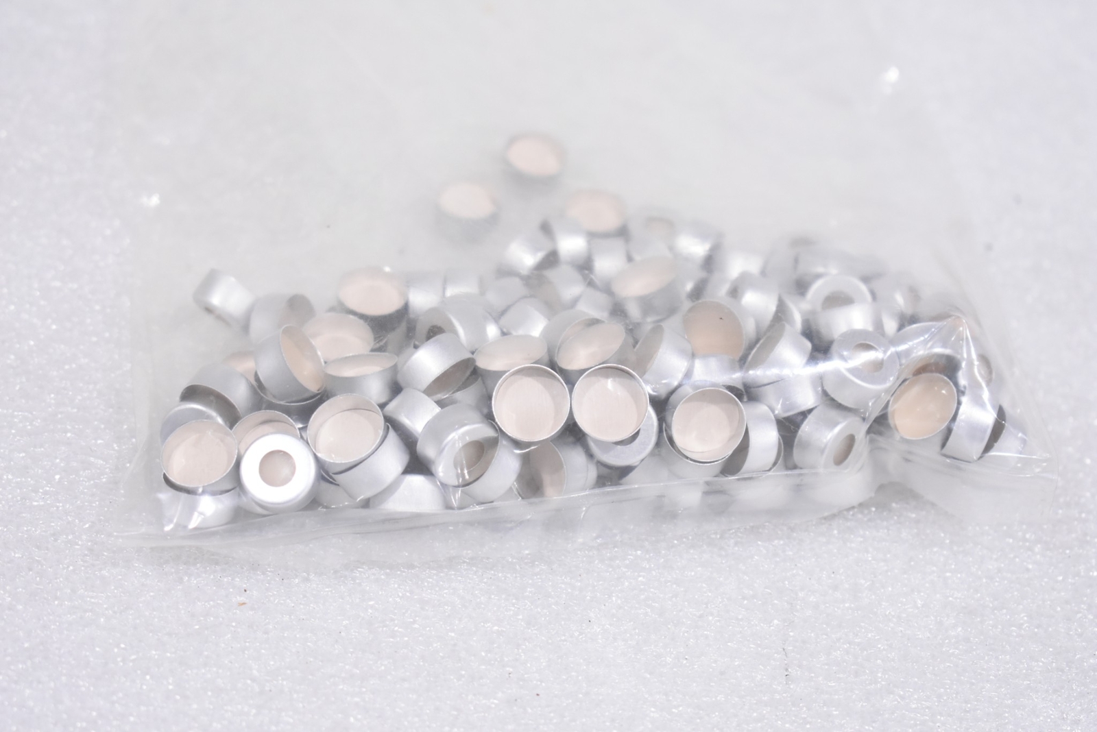 KIMBLE 73824-11 ALUMINUM SEAL, PTFE SILICONE (LOT OF 135)