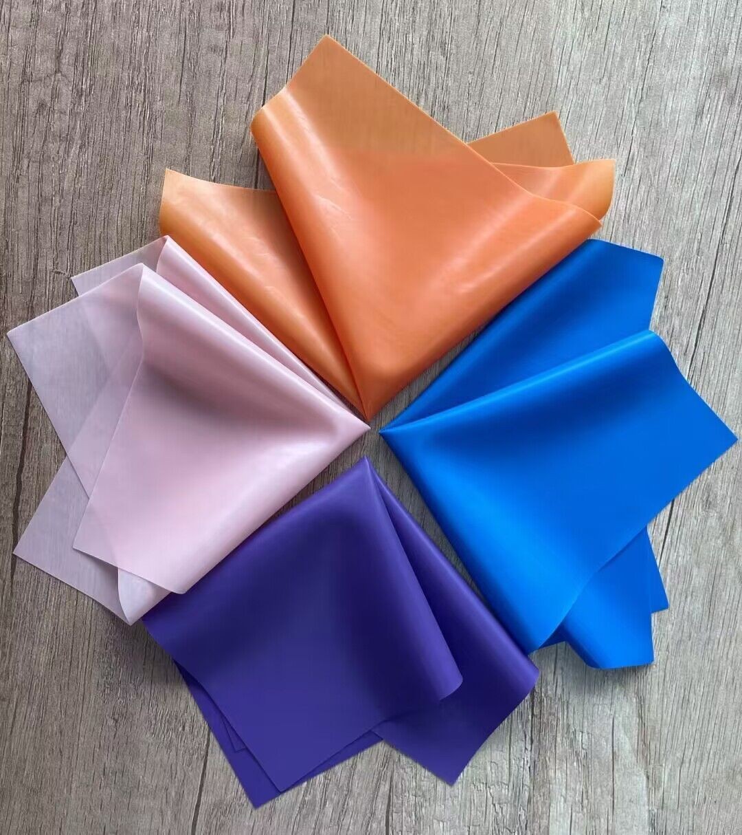 36Pcs Dental Rubber Dam Sheet Natural Latex Barrier 6″*6″ For Adult Medium Gauge