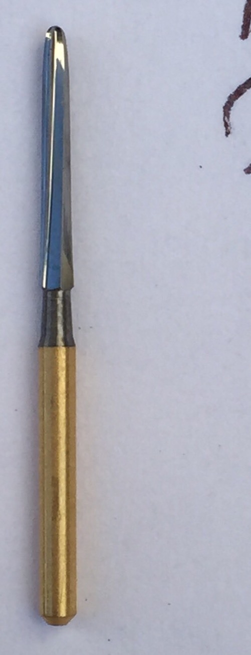 Endo Kit Includes 8 Endo Diamonds & 4 Endo Carbide In Autoclavable Burr Block.