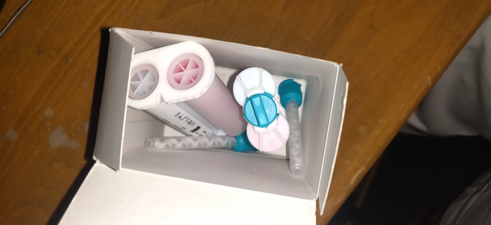 Lot: Dentsply Sirona Aquasil PVS Regular/Rigid, Futar Regisil D Fast/Integrity 