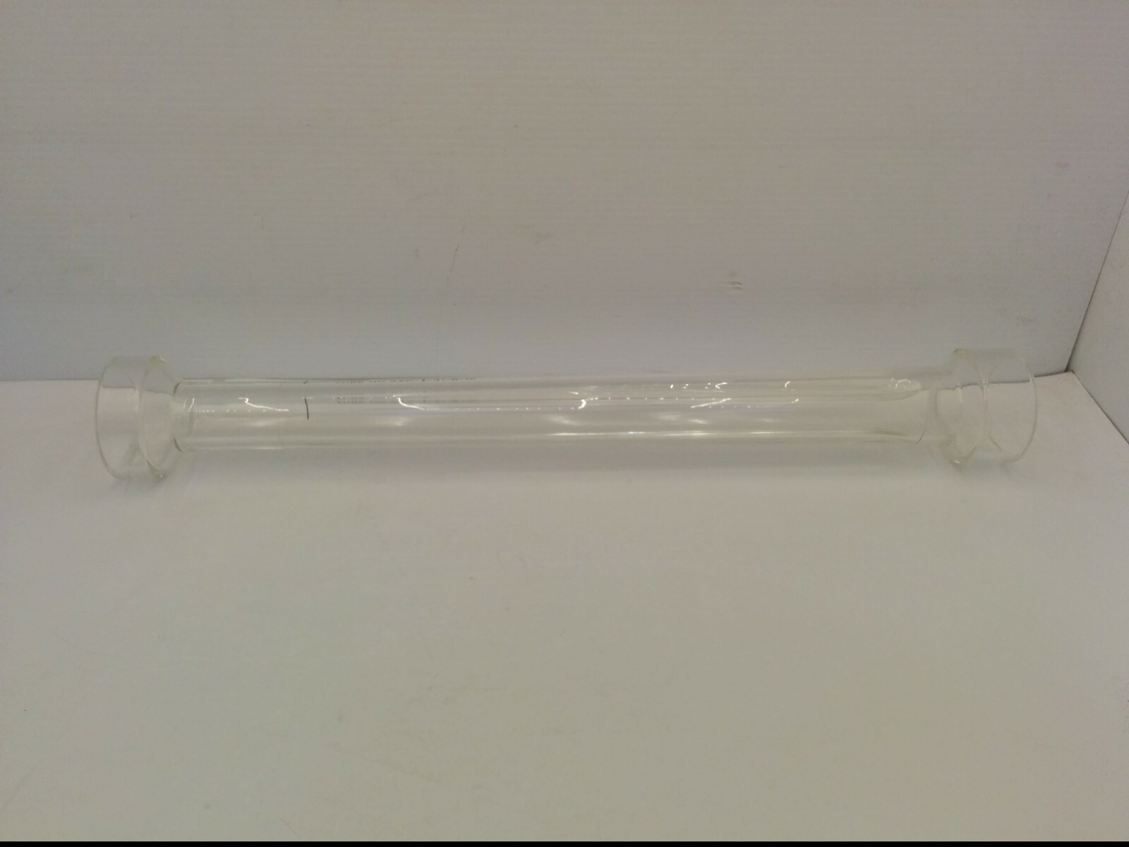SK ROTAMETER S&K-3/4-31-G-10 GLASS TUBE, 15-3/8″ LONG, 2″ DIAMETER ENDS, NNB