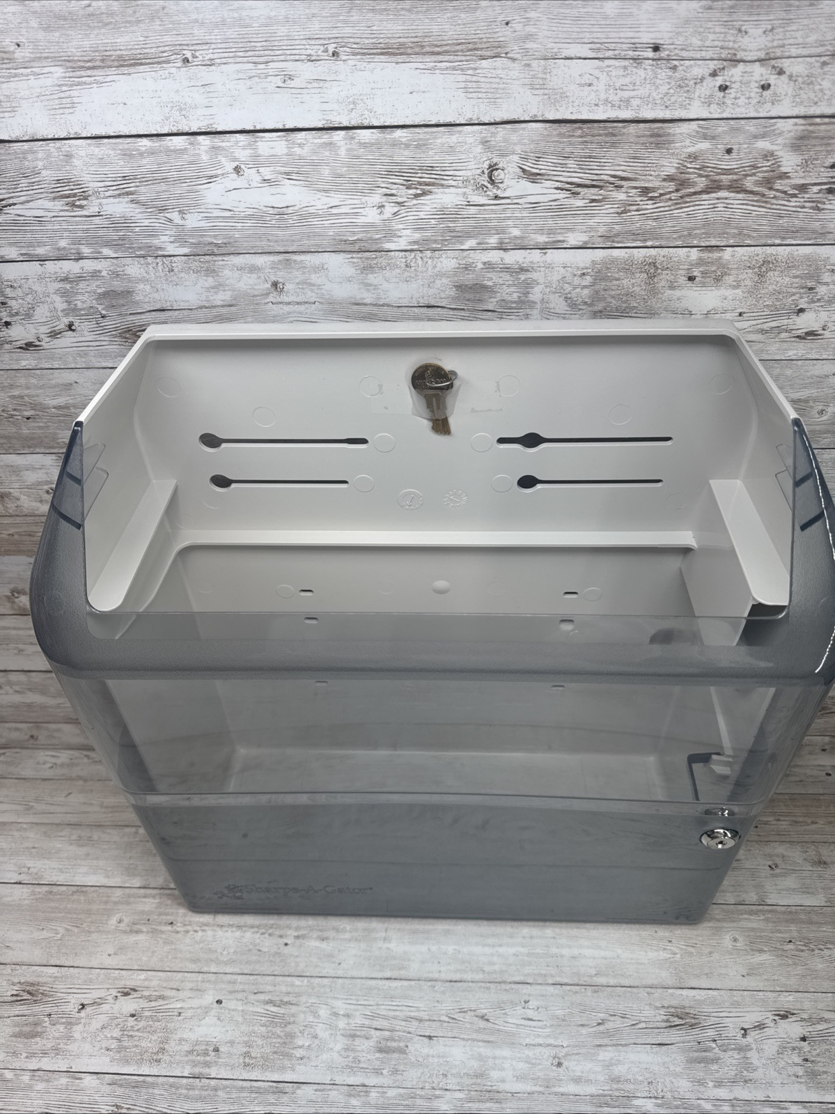 Cardinal Health Monoject Wall Cabinet Safety In-Room Container 2 & 3 Gallon
