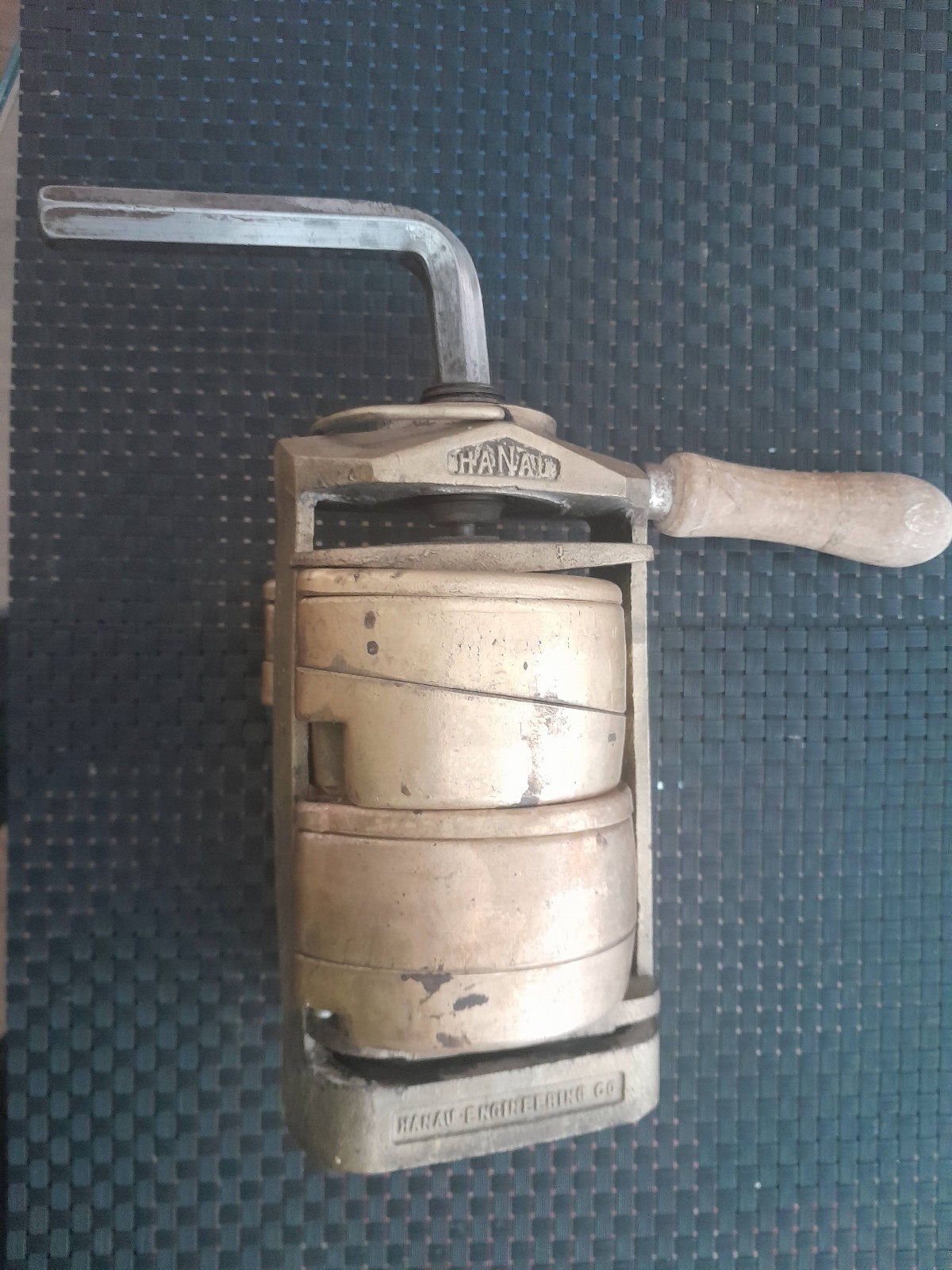 [ HANDLER ] 61 B Flask Compress with 2- Upper and Lower Ejector Type Kit USA