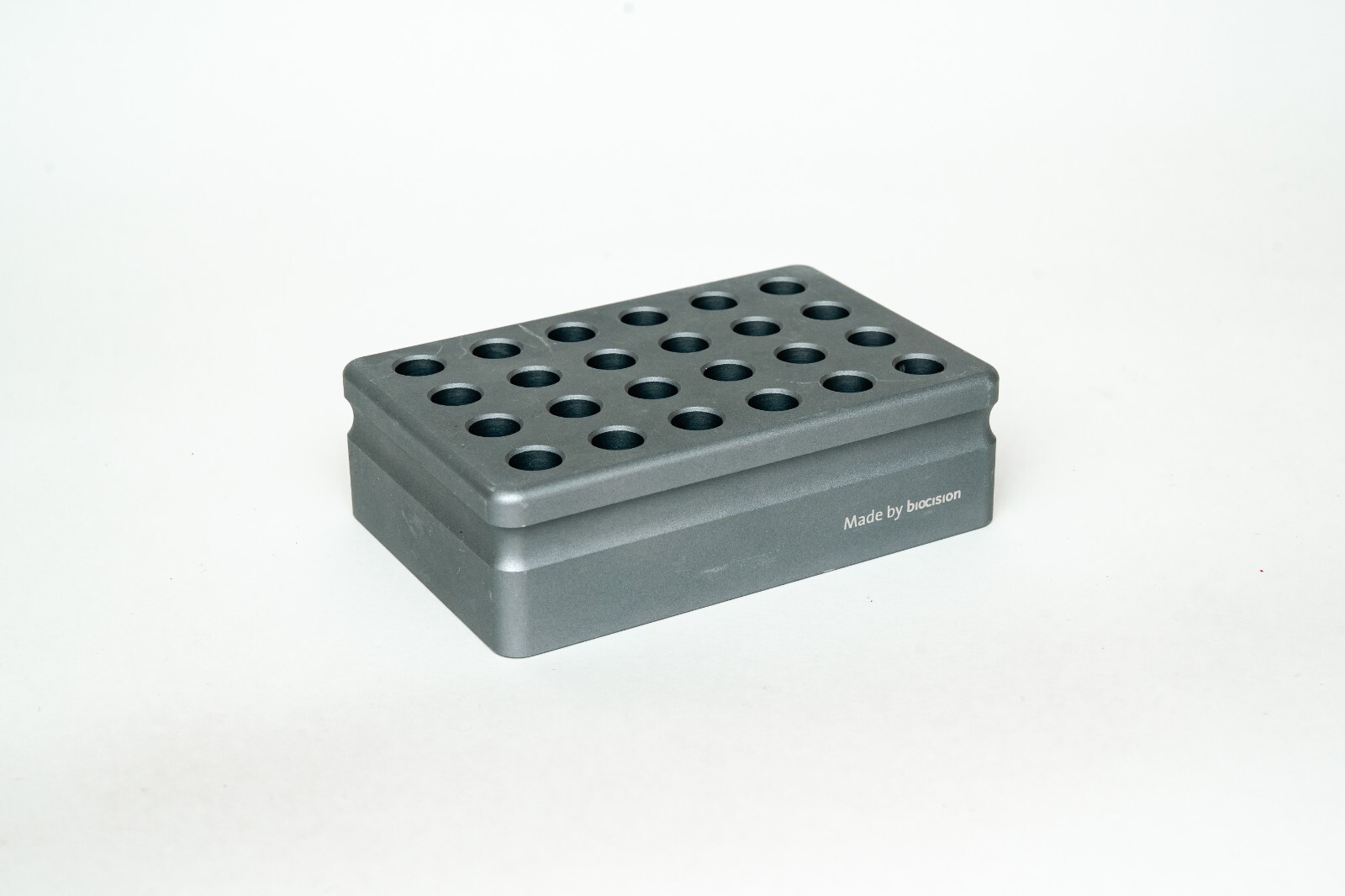 CORNING CoolRack XT M24, holds 24 x 1.5 or 2 mL Tubes