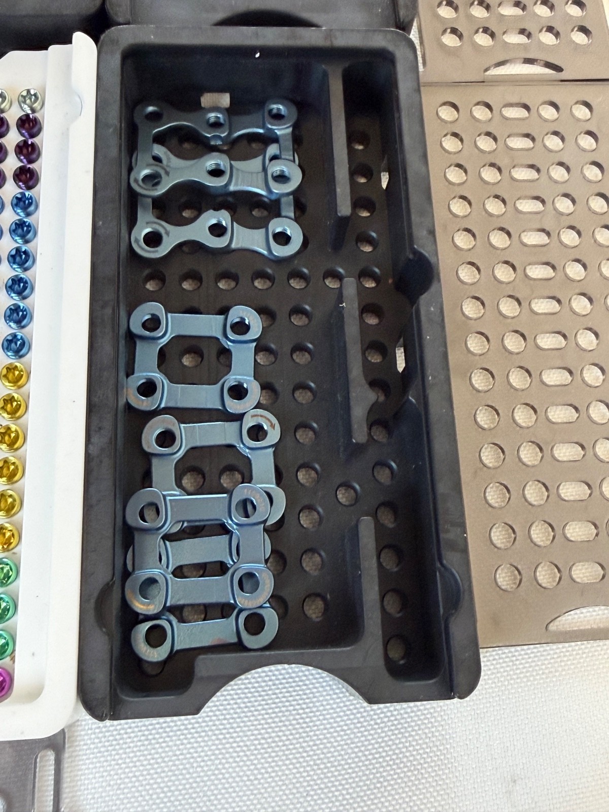 Zimmer Biomet Jace Medical SternaLock Blu Caddys & Handles w/ Templates Thoracic