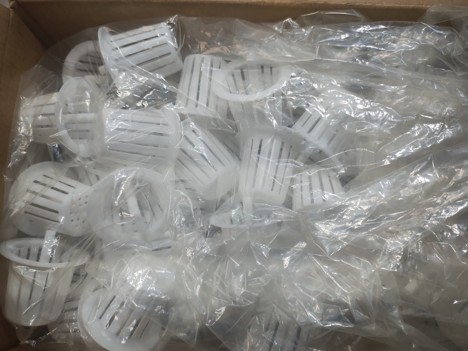 Benco Dental Disposable Evacuation Traps 1-5/8″, P/N 5355-993 Box of 123 – READ!