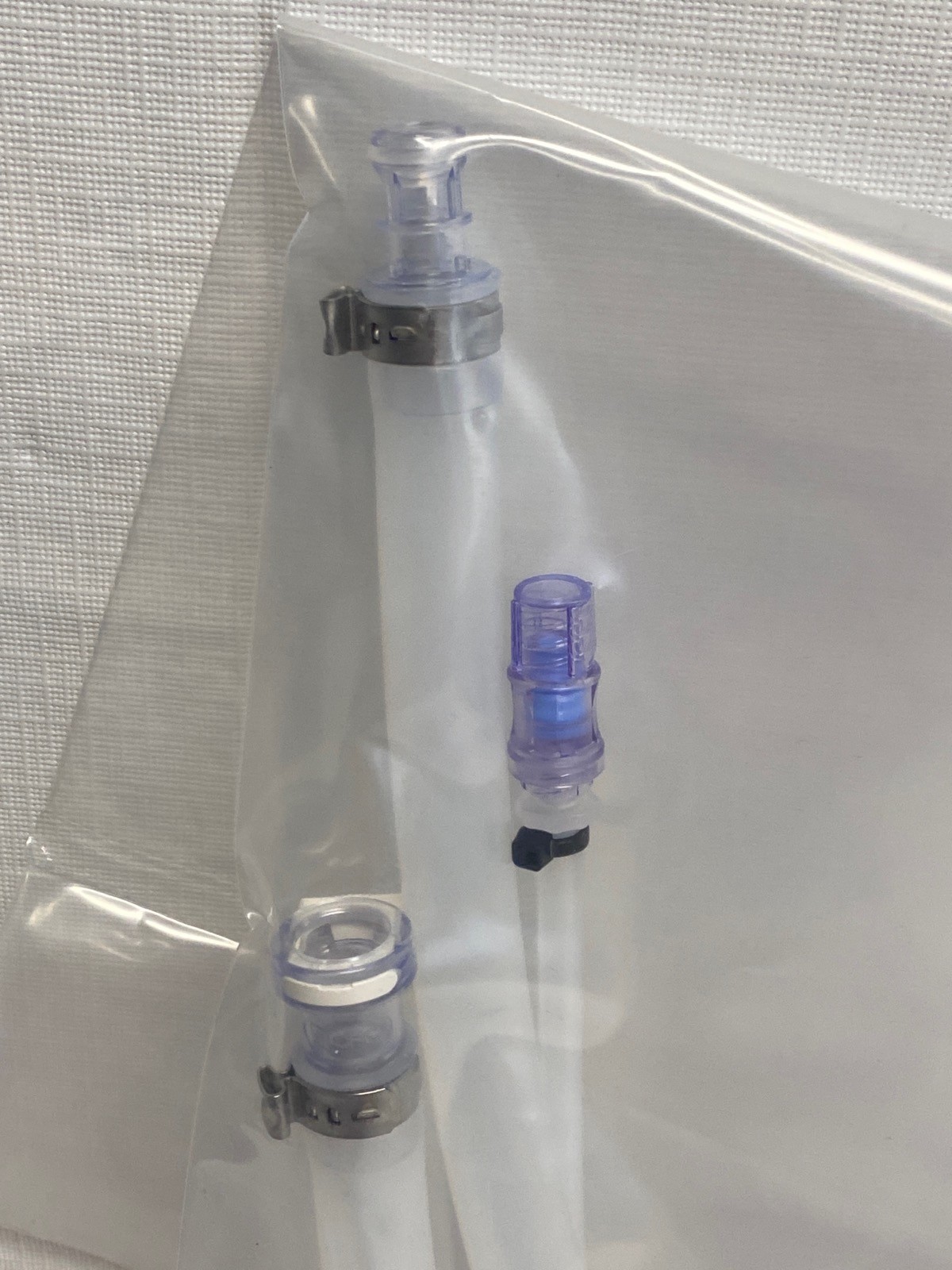 CAROLINA Bioprocess 1L MPC Sampling Bag 3-Ports w/ Connectors Clamps 00130966