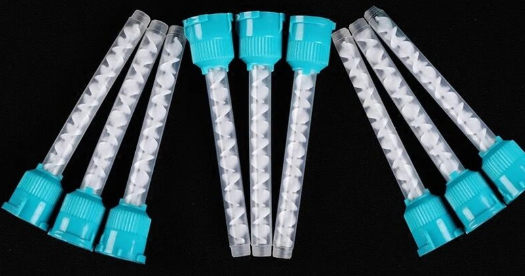 Dental Impression Mixing Dispensing Universal Dispenser Caulking 1:1 1:2 Tips