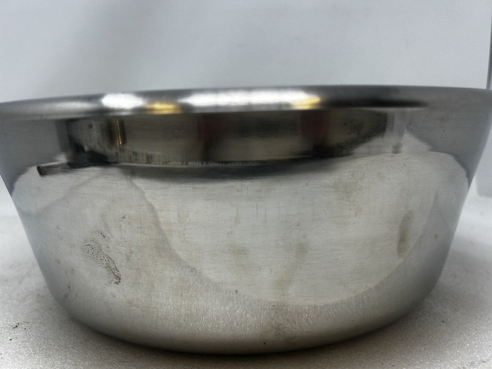 Grafco 5 Quart Stainless Steel Mixing Bowl Silver 13″ Diameter