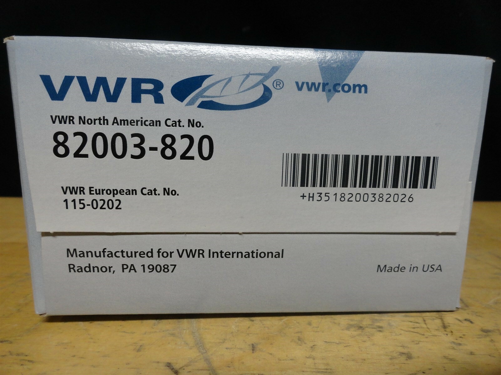 VWR 4.5″x 8.3″ (NEW Lot of 2) Light-Duty Tissue Wipers One-Ply White 82003-820