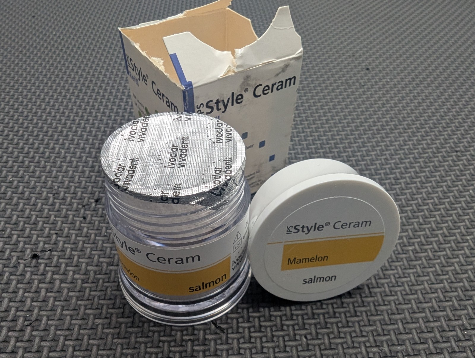 IPS Style Ceram Mamelon Salmon – NEW