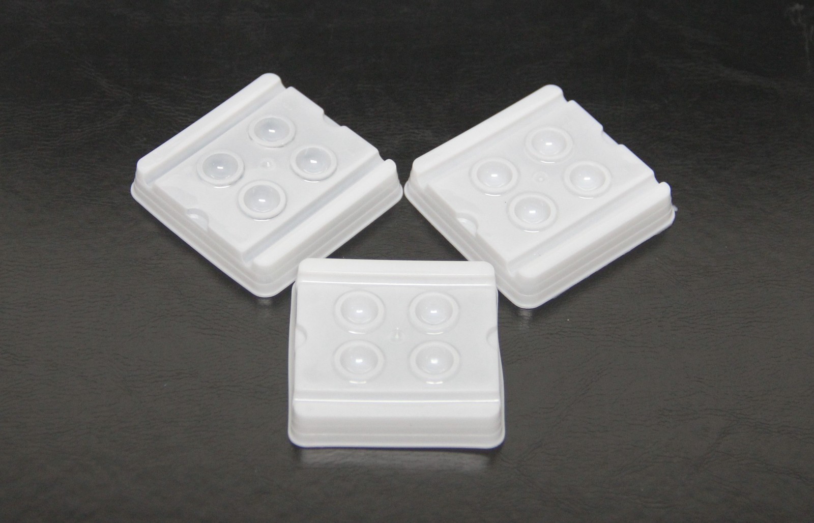 Dental Dentist Disposable Mixing Wells 4 hole 240/pack Bonding Composites