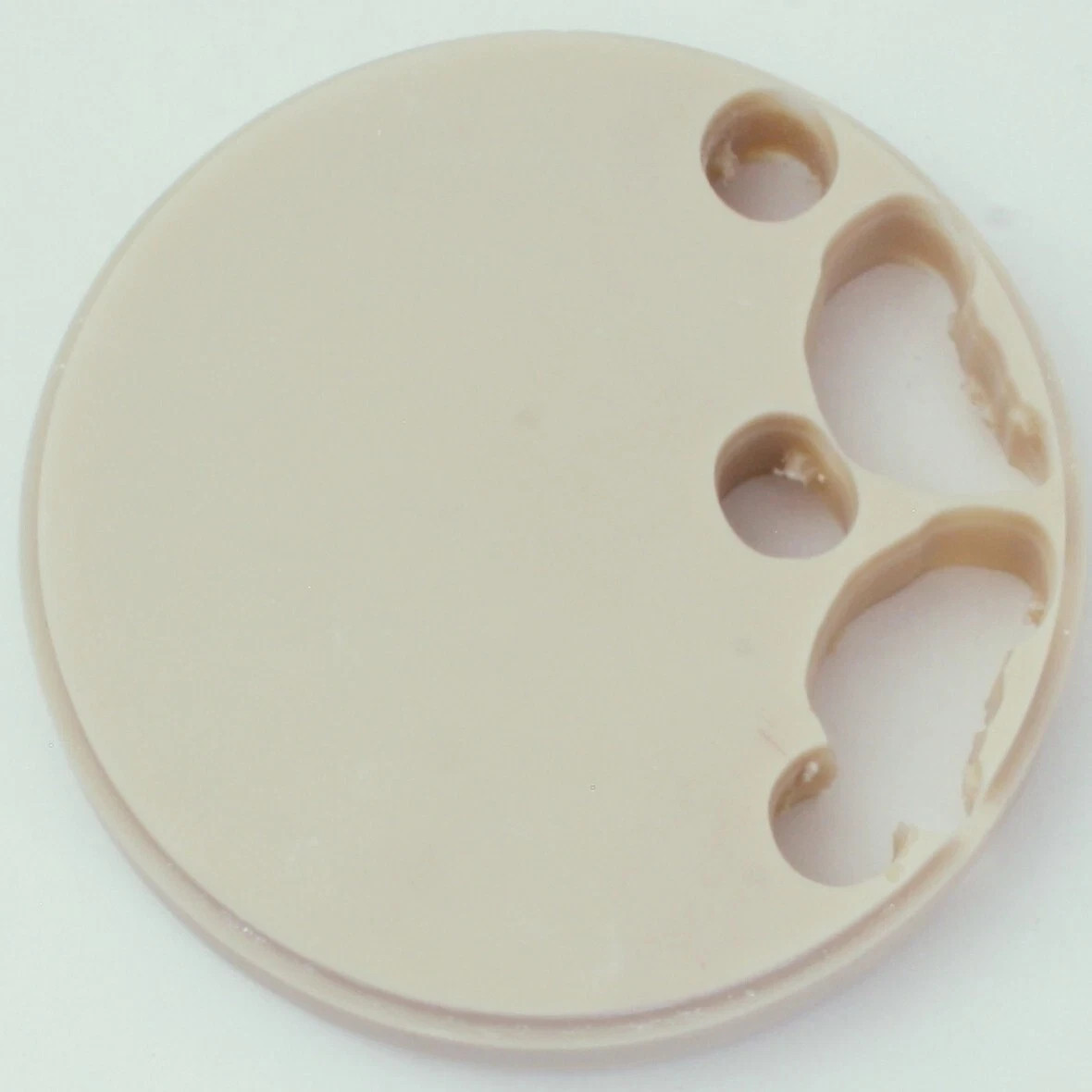 Used Zirlux Temp PMMA – 98×18 mm – Shade B1 – 900-7905 – Use By 2026-03