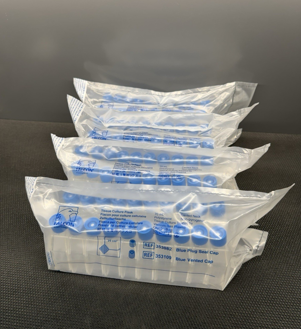 Falcon Corning, 70mL Tissue Culture Flask, Blue Vented Cap, 353109, 4 Bags of 20