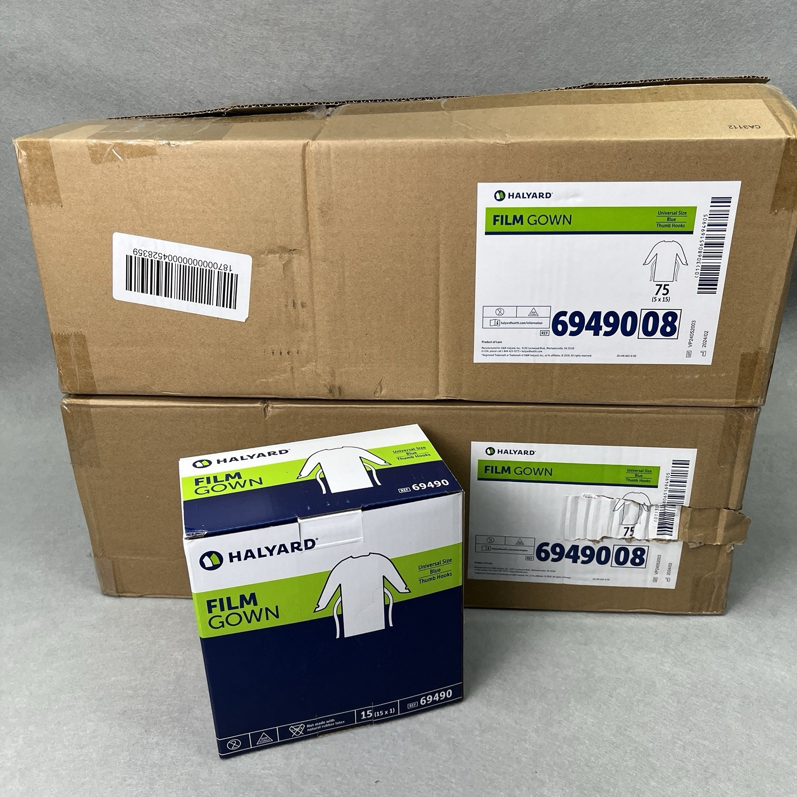 150-COUNT Halyard Disposable Film Protective Procedure Gown One Size Fits Most