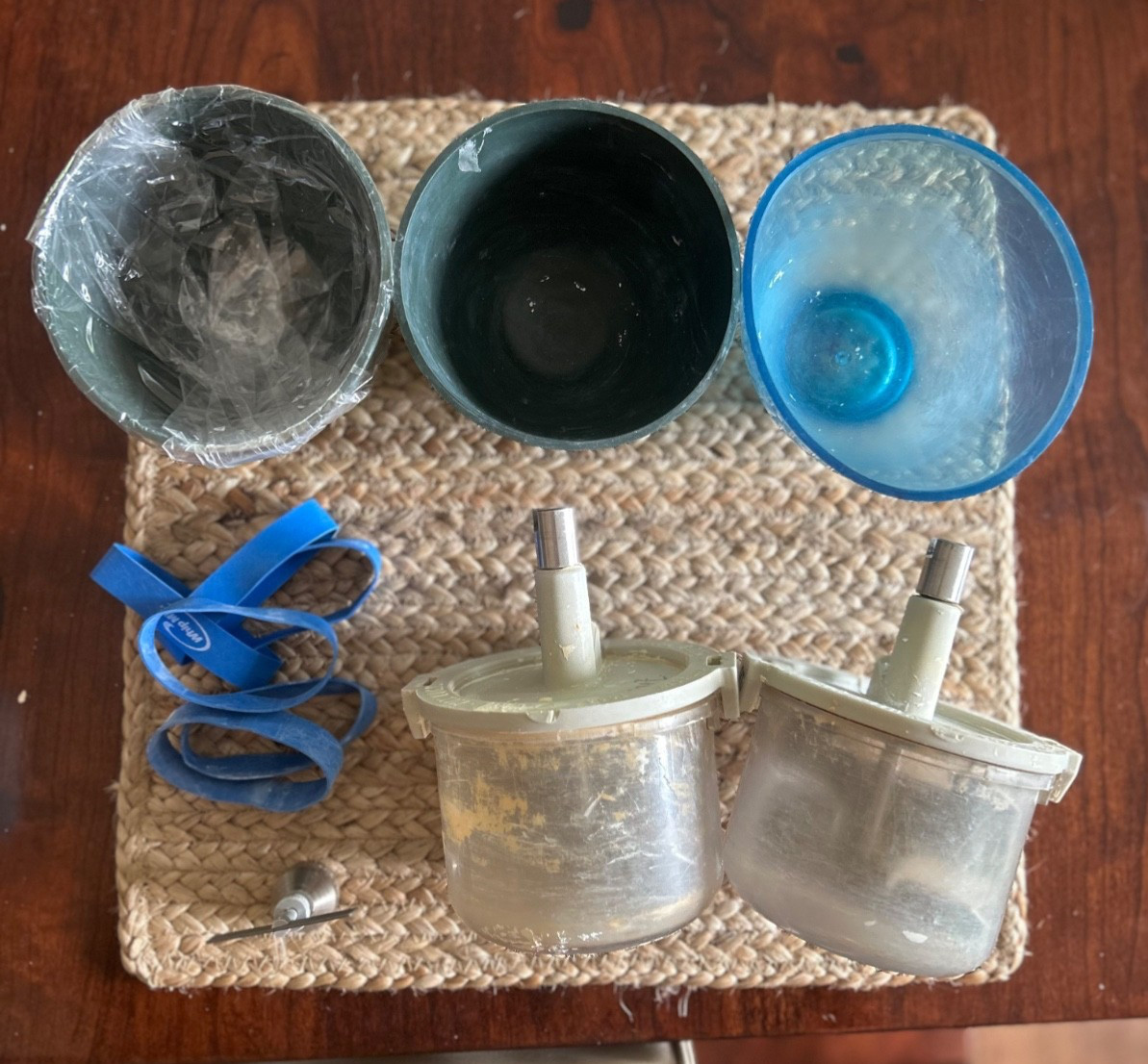 Whip Mix Vacuum Mixer + Alginate Mixing bowls + Spatulas
