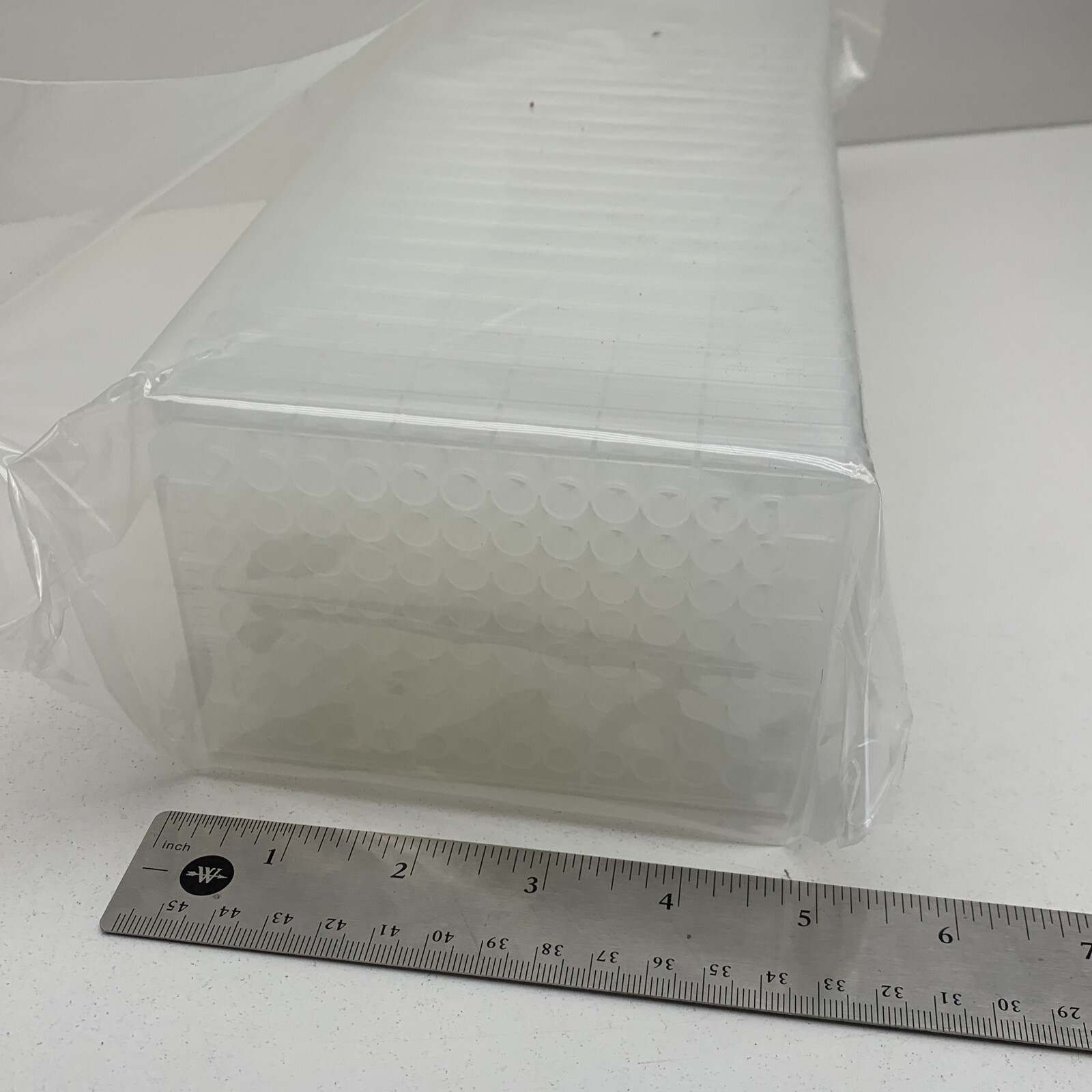 (25-Pack) Corning Costar 3357 V-Bottom Storage Plate 96-Well No Lid, Sterile
