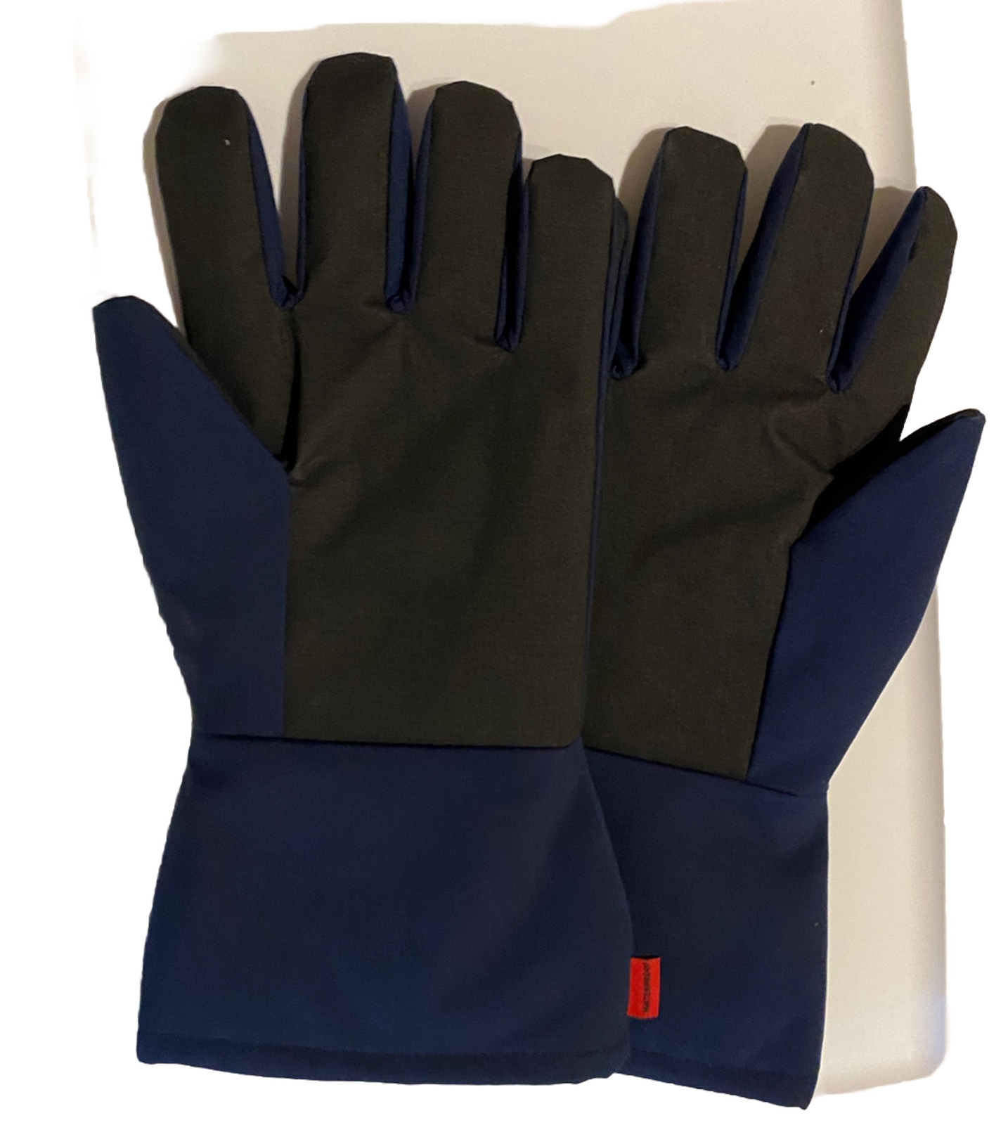 Cryo Industrial Gloves CIMXWP By Tempshield 1 Pair X/L 11 New Without Tags ￼￼