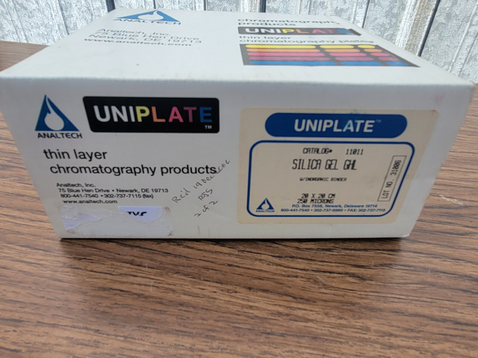 Analtech Uniplate 11011 Silica Gel GHL 20x20cm 250 Microns