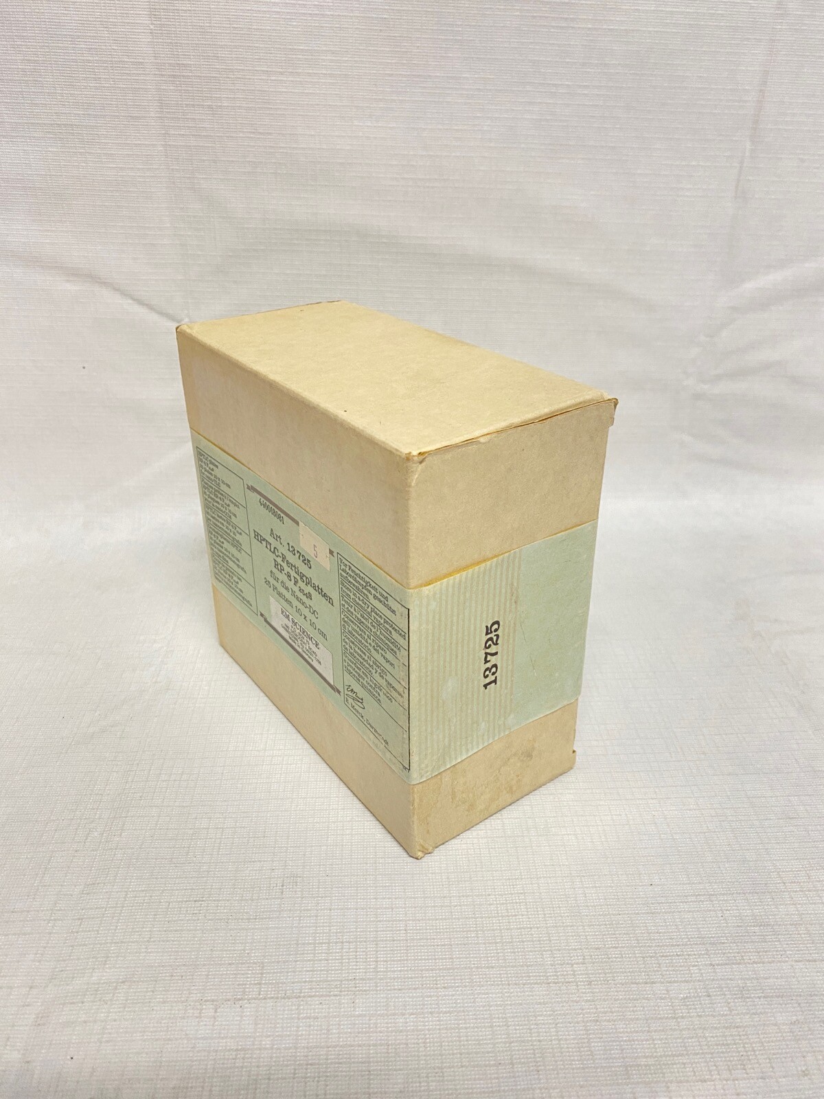 (25/Pk) EMD HPTLC Silica Gel 60 RP-8 F254S 10x10cm Plate Sheets 13725