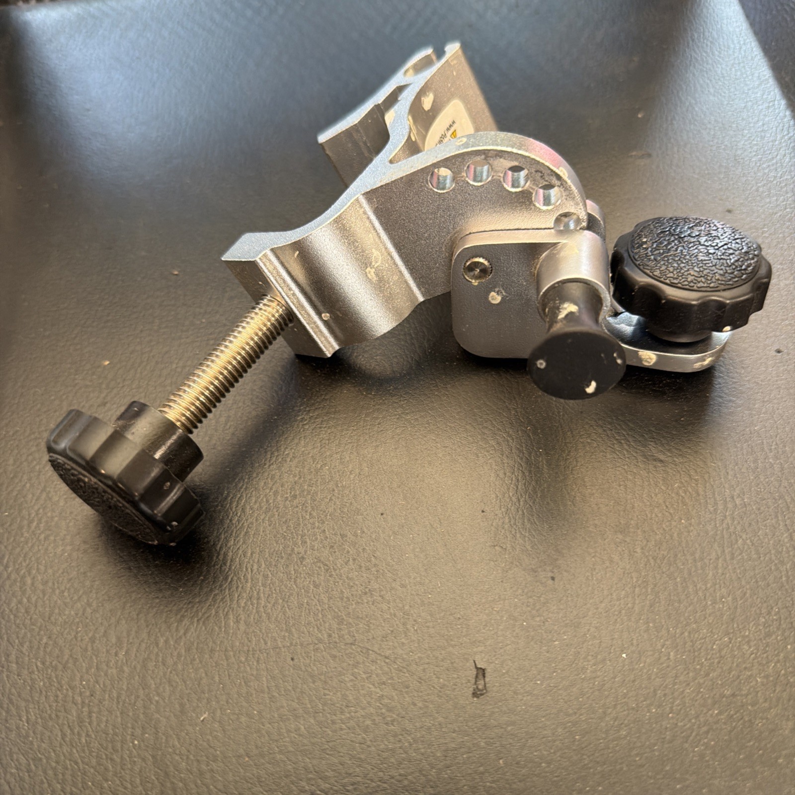 EUC Infinity Enteral Feeding Pump Adjustable Pole Clamp – # 29152-001 Accessory