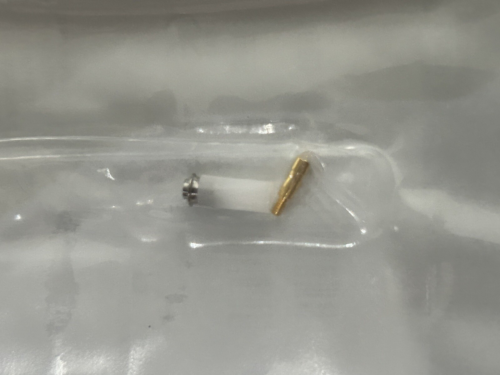 BIOMET 3i Certain UCLA Gold Non-Hexed Abutment Cylinder 4.1mm (D) W/ Large Screw