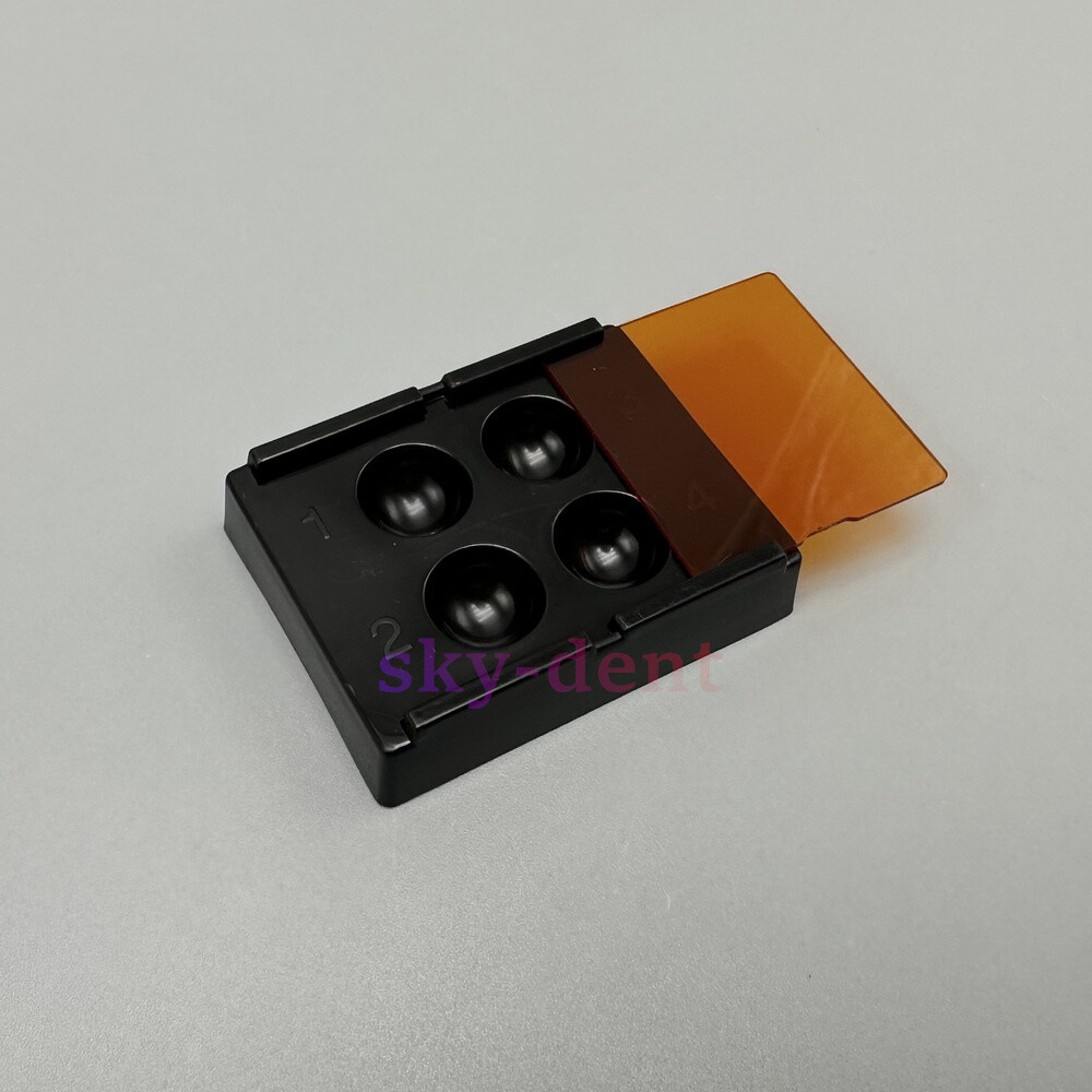 4/8 Holes Dental Veneer Storage Box Teeth Patch Shading Light Case Retainer Mola