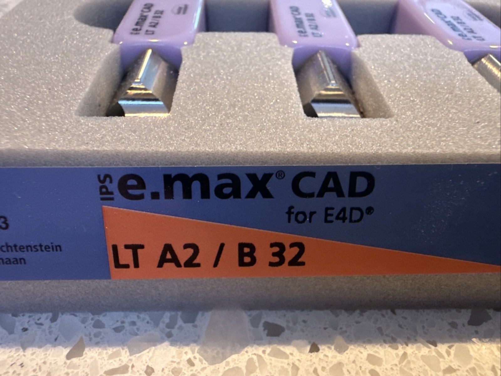 IPS Emax Cad Planmill LT A2 B32 IPS Cad E4D Planmill 3-Pack