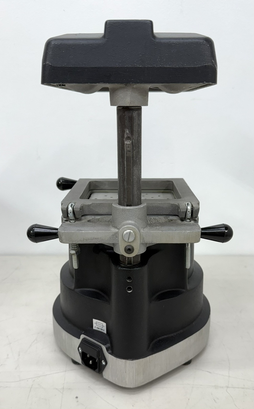 T&S Dental Model 101 Vacuum Former – Nice