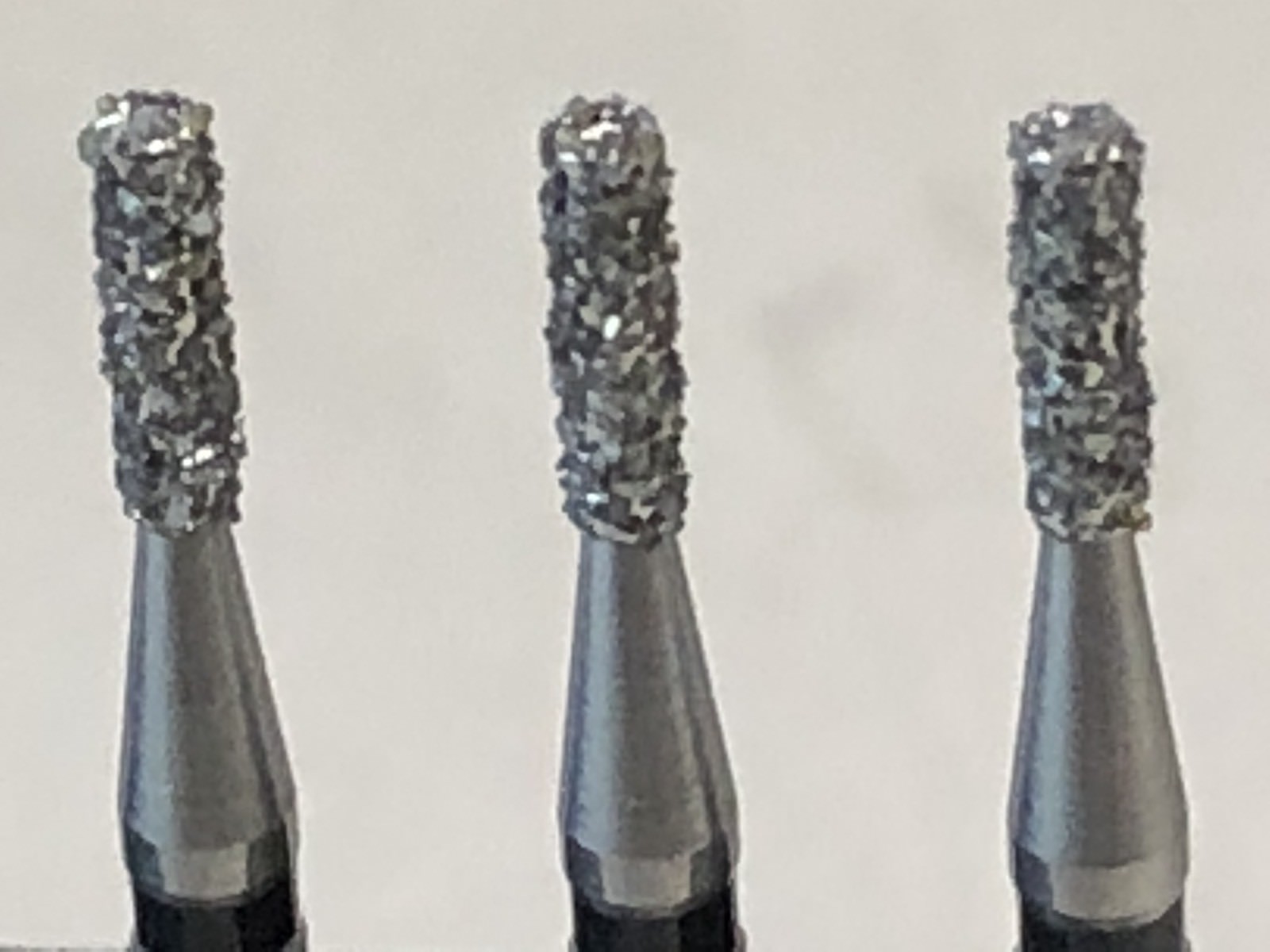 557 Diamond Burs 30 X (835)109-010XC 1.0 mmDiameter 835 #109-010xc ExtraCourse