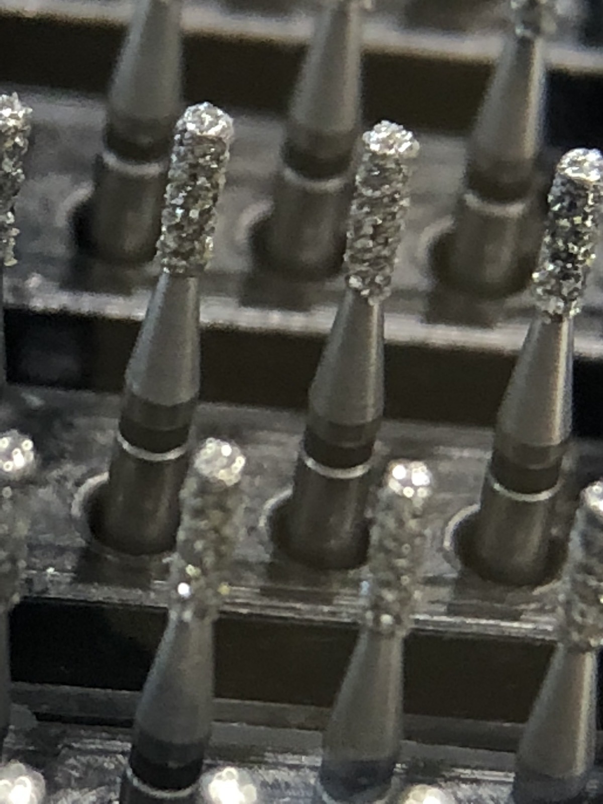 557 Diamond Burs 30 X (835)109-010XC 1.0 mmDiameter 835 #109-010xc ExtraCourse
