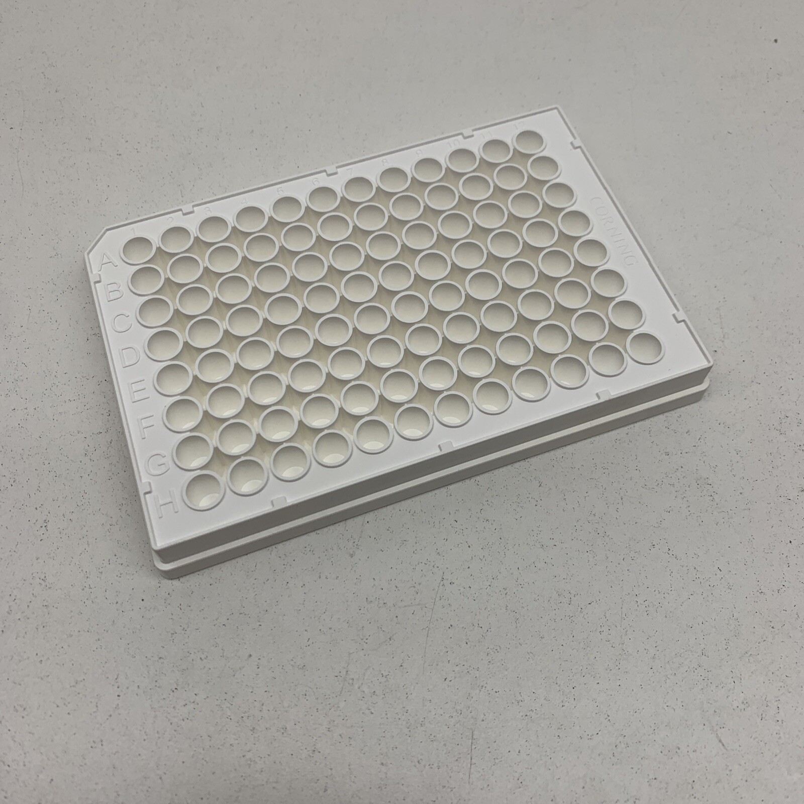 Lot of (22) Corning 3600 Polystyrene Assay Flat Bottom Plate 96-Well, EXPIRED
