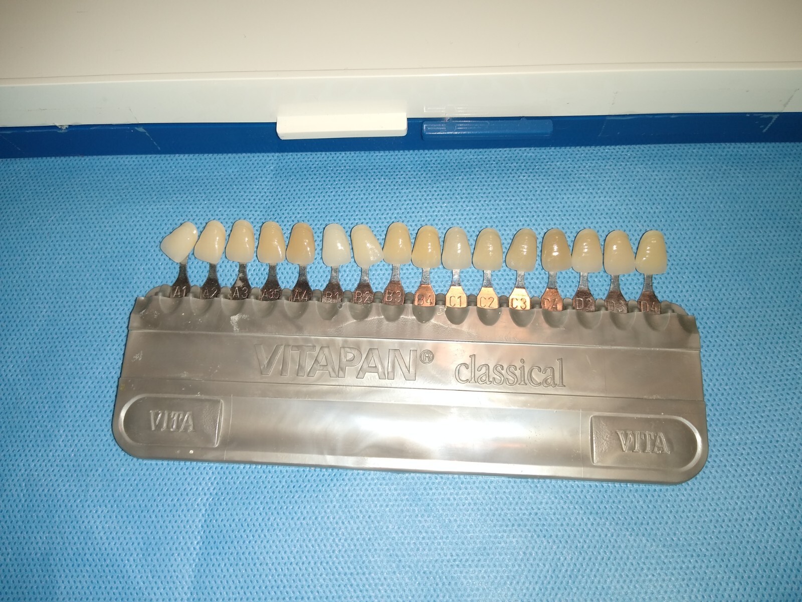 Cargus Rite Dent Benco PolyCarbonate Crowns Pre Owned Partial Kits and Vitapan