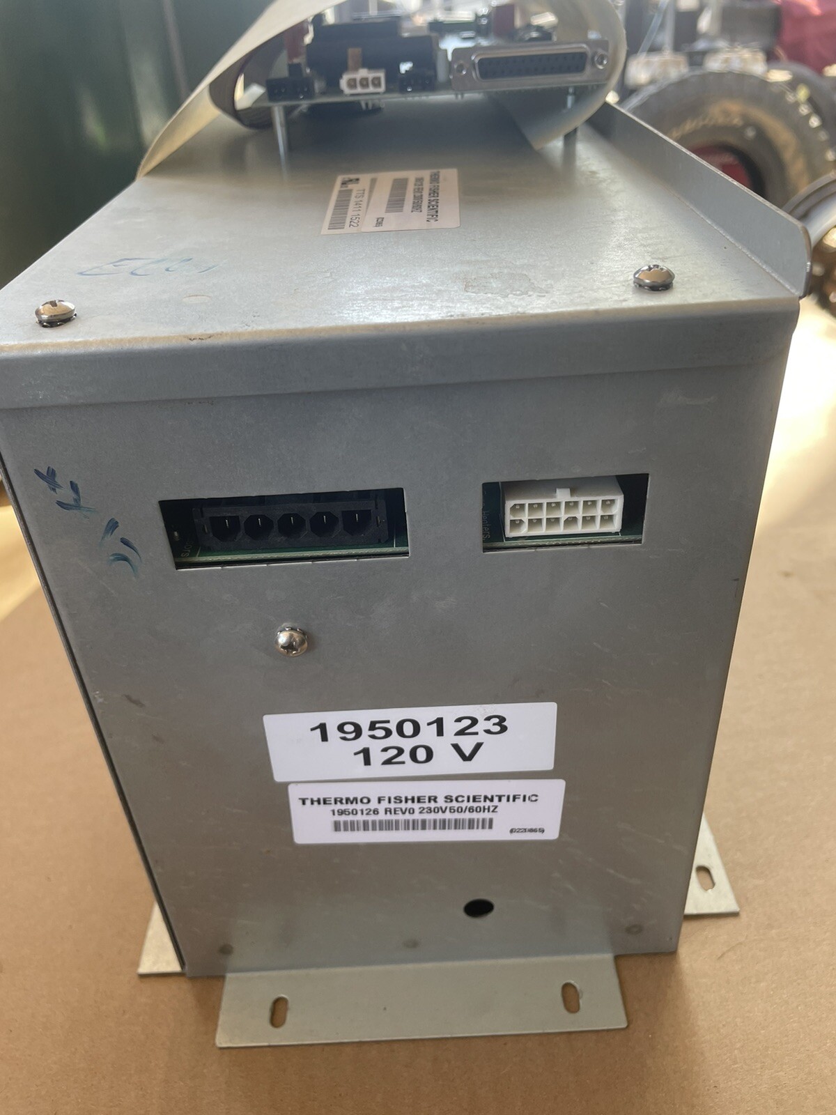 Thermo Fisher Scientific 1950126 REVO Relay Enclosure 230V50/60HZ