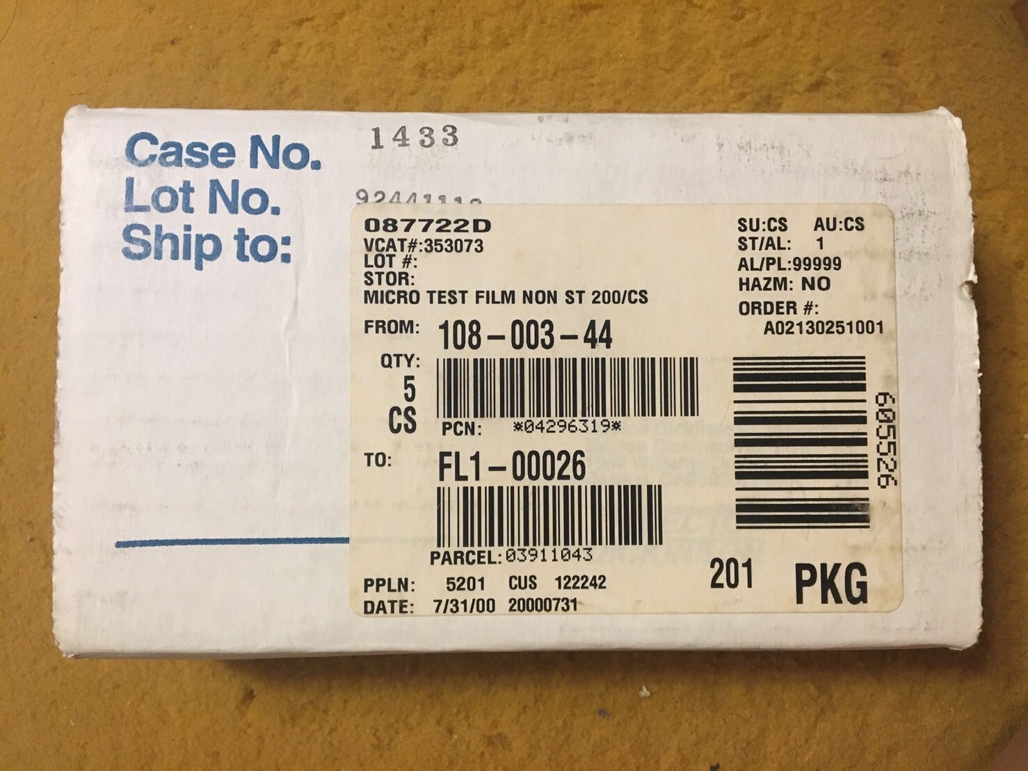 Becton Dickinson BD Falcon 3073 (aka 353073) Pressure sensitive Film 200 sheets