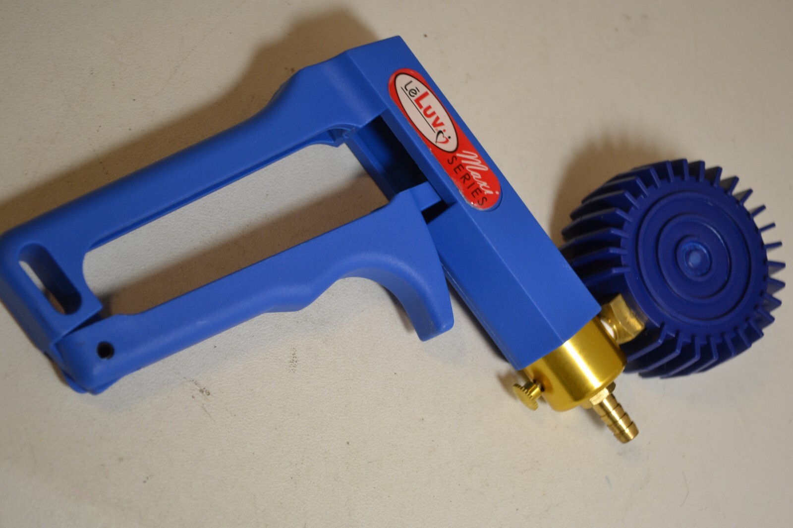 Vacuum Pump LeLuv MAXI Blue Handle with Protected Gauge