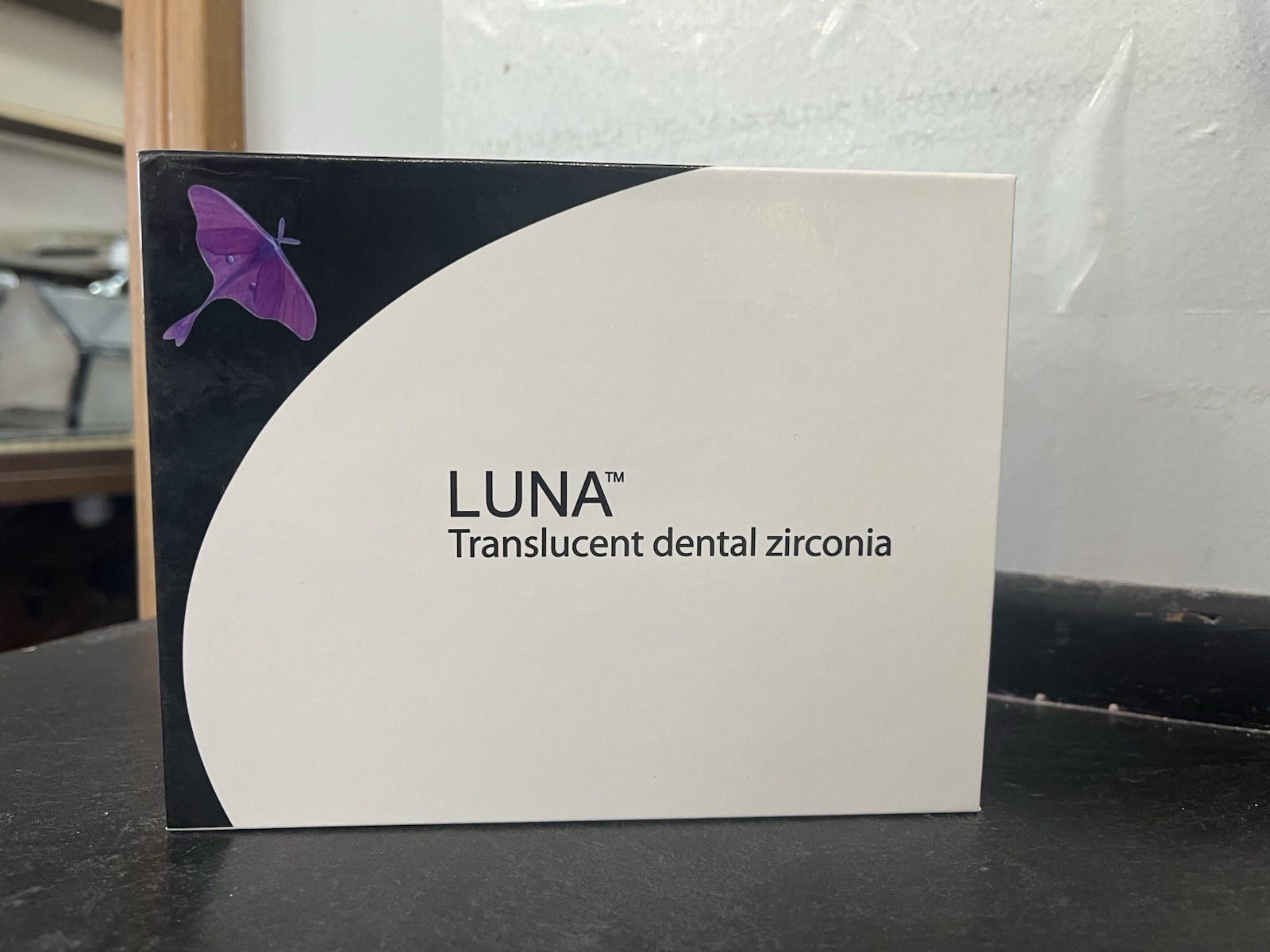 LUNA Translucent Dental Zirconia Blocks LS2015TA1 Box of 10 Dental Laboratory