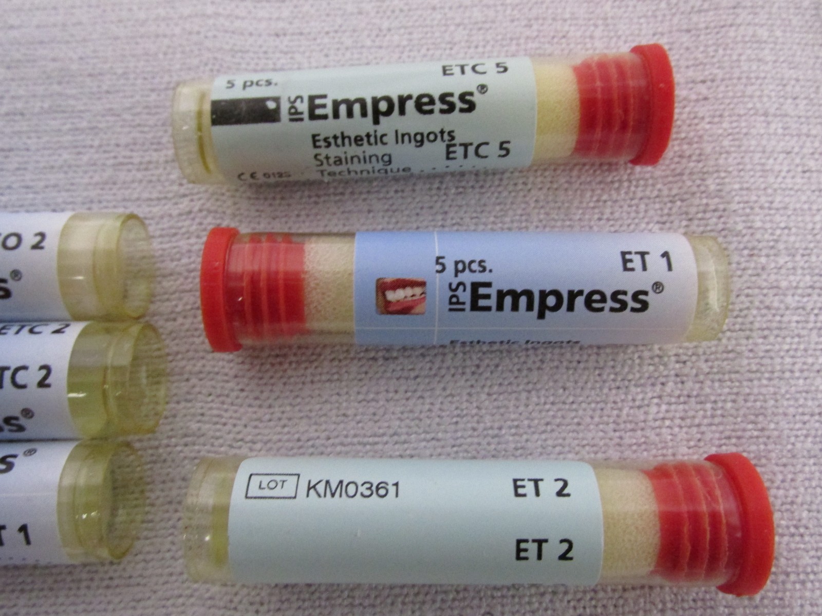 LOT OF 10 PACKS / 5 EACH Ivoclar Vivadent IPS Empress Esthetic Ingots ( 50 PCS)