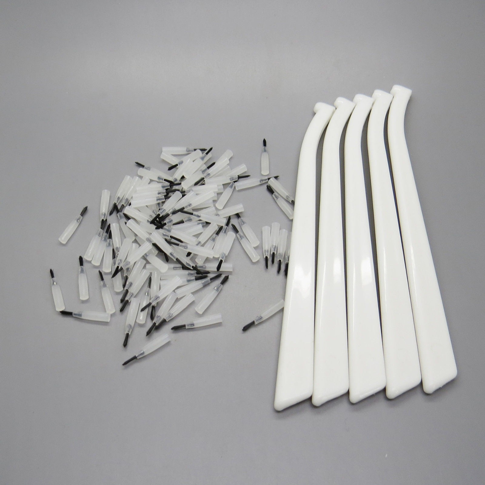 500 Pcs Dental Composite Micro Brush Applicator Tips + 5 Pcs Cleaning Handle Use